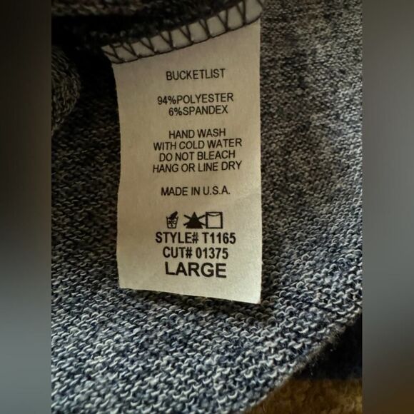 Bucket List deep V neck long sleeved sweater in a blue patterned design NWT L - Picture 7 of 8